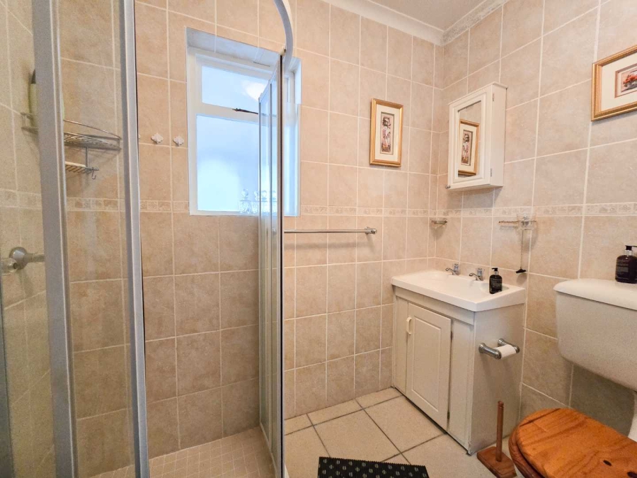 4 Bedroom Property for Sale in Stilbaai Wes Western Cape